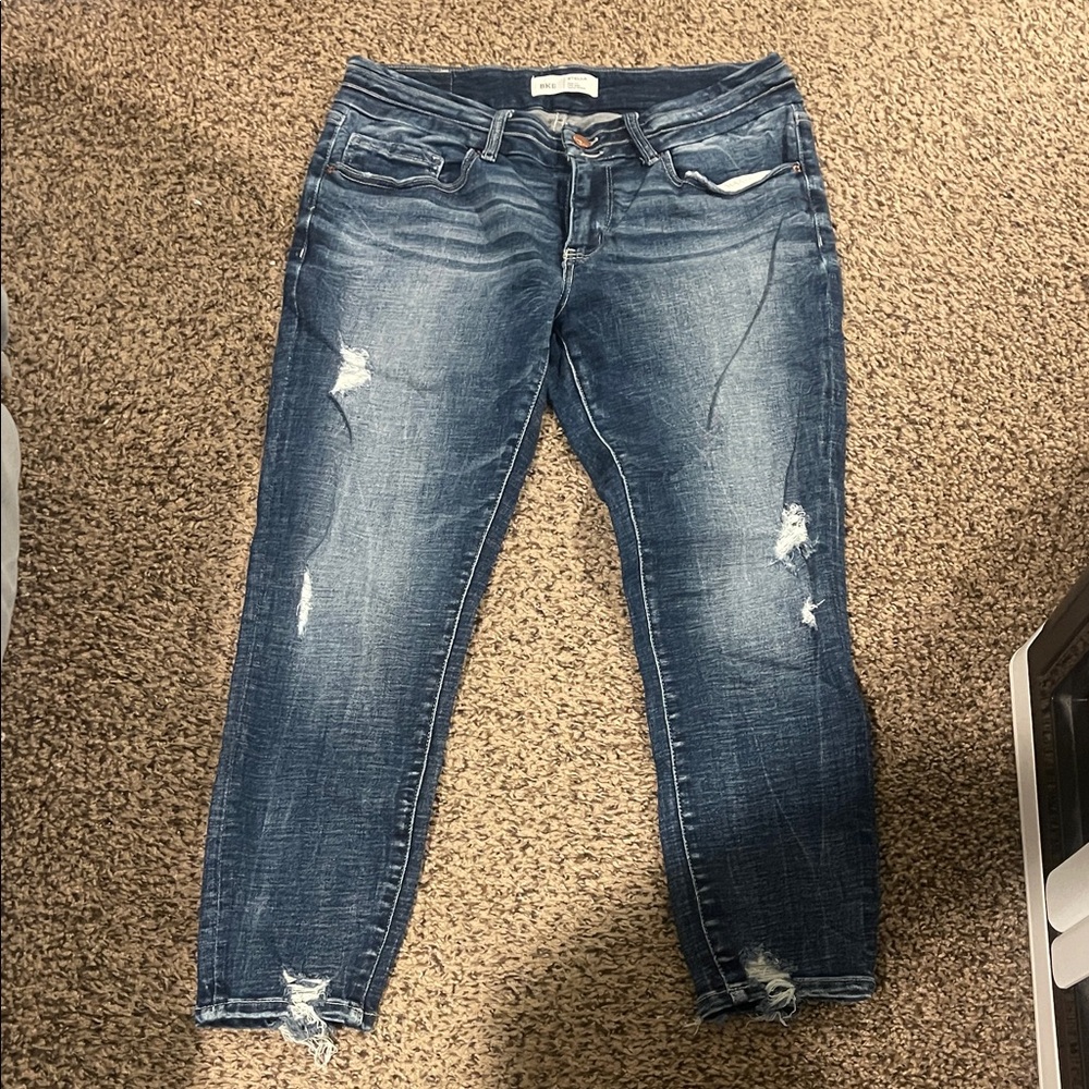 BKE Women's Distressed Blue Cropped Jeans